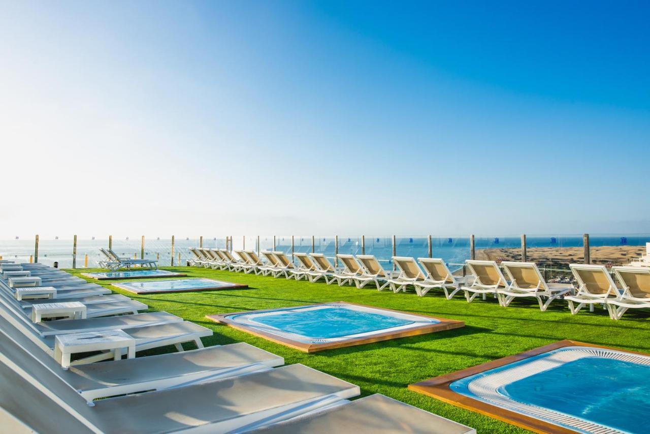 Hotelli Hl Suitehotel - Adults Only